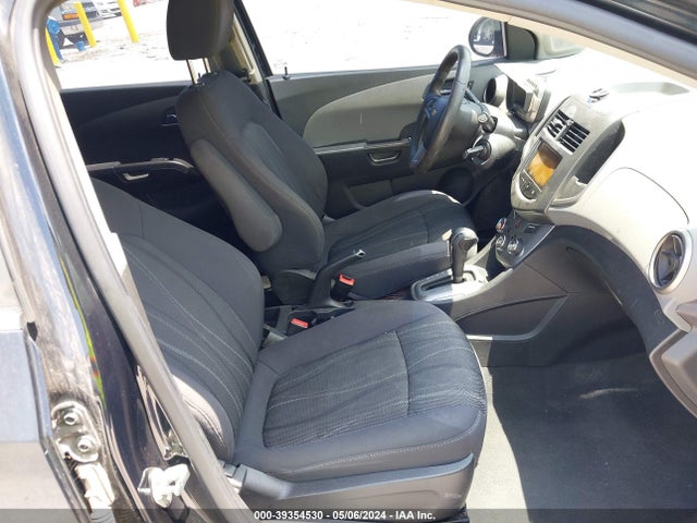 Chevrolet Sonic Lt Auto 2014 1G1JC5SH4E4140038 Image 5