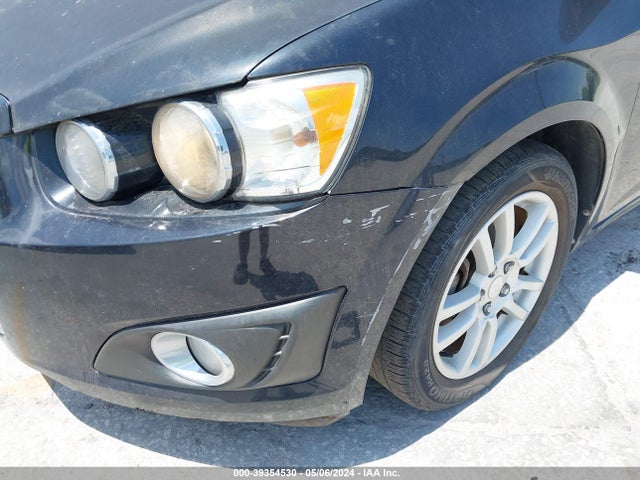 Chevrolet Sonic Lt Auto 2014 1G1JC5SH4E4140038 Image 6