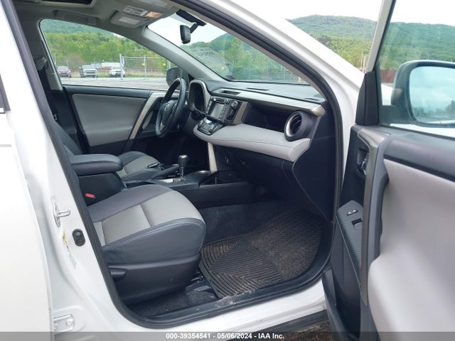 Toyota Rav4 Limited 2014 2T3DFREV1EW152476 Image 5