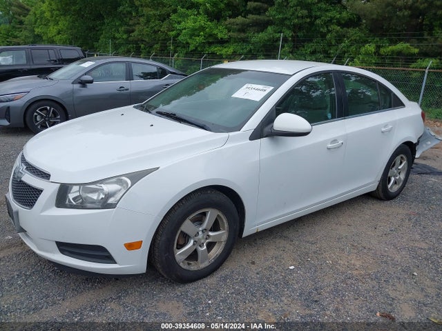 Chevrolet Cruze 1lt Auto 2014 1G1PC5SBXE7252248 Image 2