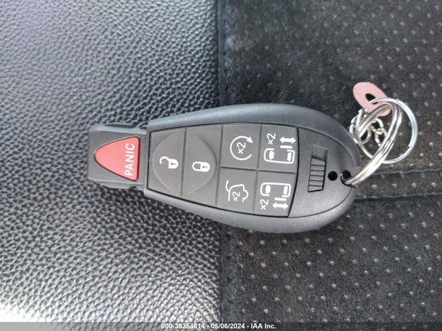 Dodge Grand Caravan Sxt 30th Anniversary 2014 2C4RDGCG2ER335111 Image 11
