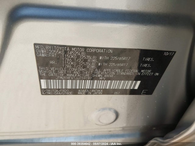 Toyota RAV4 LE 2018 JTMZFREV1JJ159197 Image 9