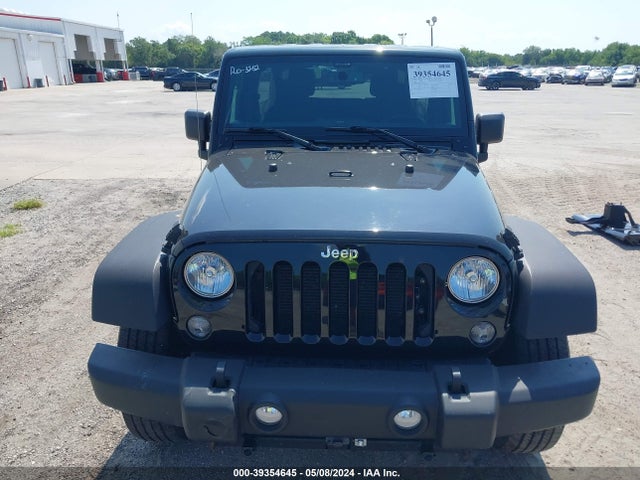 1C4BJWDG5HL716189 Jeep Wrangler Unlimited Sport 4x4