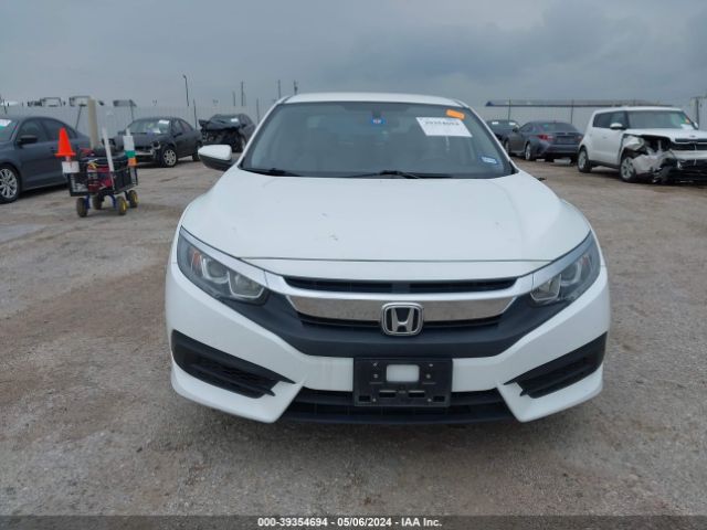 2HGFC2F57JH591698 Honda Civic Lx