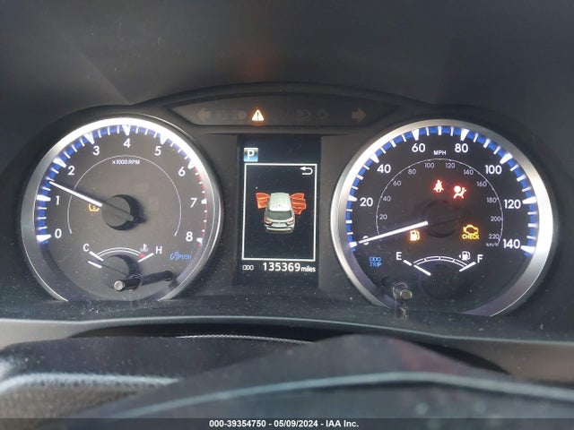 Toyota Highlander Le 2019 5TDZARFH7KS054899 Image 15