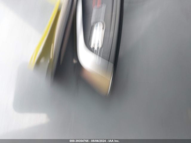 3MW23CM05N8C49903 BMW 230 I