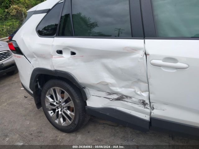 2T3C1RFV6RW320157 Toyota Rav4 Xle Premium