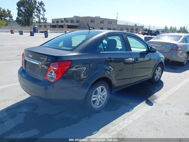 Chevrolet Sonic Lt Auto 2014 1G1JC5SB7E4120104 Image 4