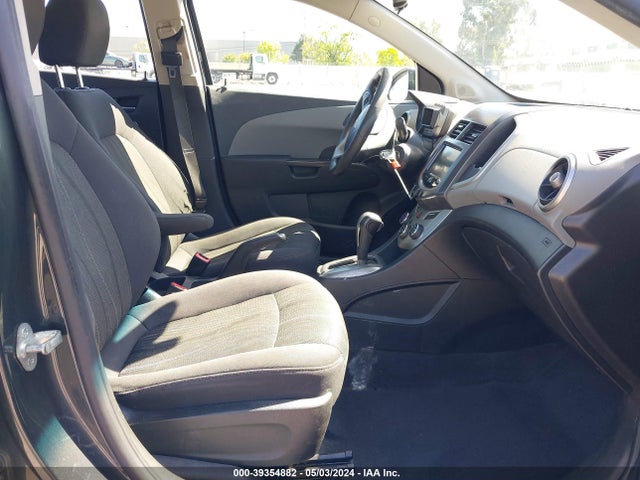 Chevrolet Sonic Lt Auto 2014 1G1JC5SB7E4120104 Image 5