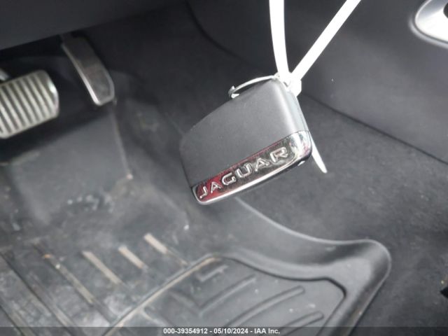 SADCM2FV1KA357768 Jaguar F-PACE S