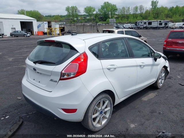 Ford FIESTA SE 2018 3FADP4EJ7JM128505 Image 4