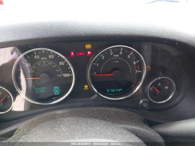 1C4BJWDG7FL613286 Jeep Wrangler Unlimited Sport