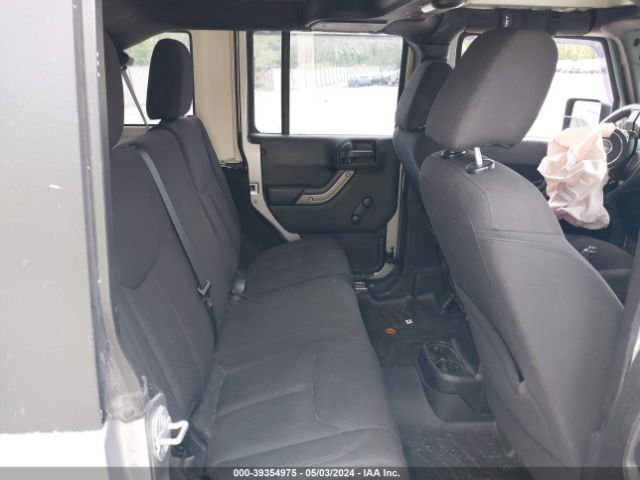1C4BJWDG7FL613286 Jeep Wrangler Unlimited Sport
