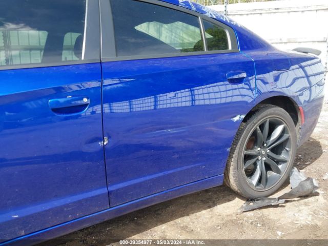 2C3CDXHG6JH164169 Dodge Charger Sxt Plus Rwd