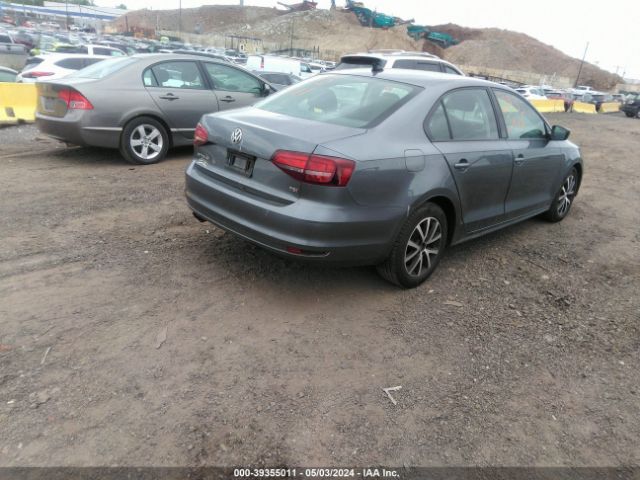 3VWD67AJ9GM218121 Volkswagen Jetta 1.4t Se
