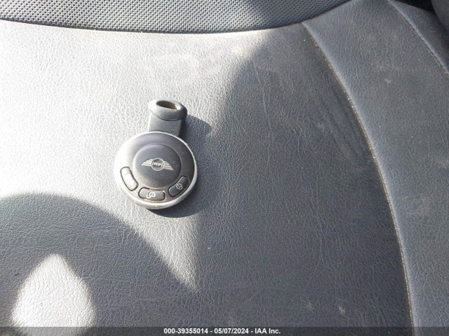 2008 MINI COOPER CLUBMAN WMWML33548TN66185 Photo 10