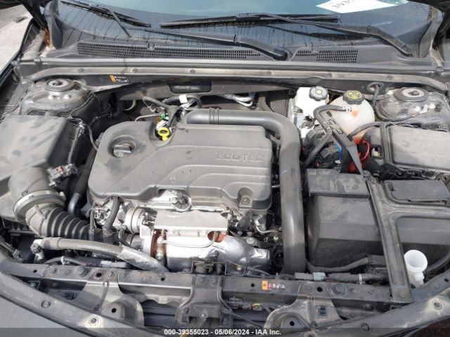 1G1ZE5ST9PF186683 Chevrolet Malibu Fwd 2lt