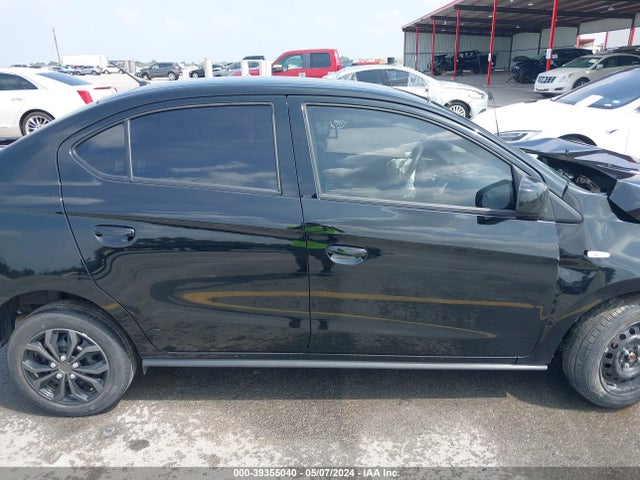 ML32FUFJ6PHF02009 Mitsubishi Mirage G4 Black Edition/es/le