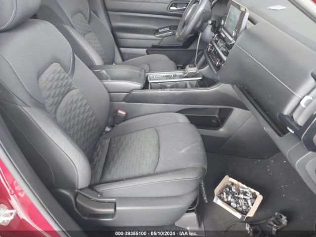 5N1DR3BB7NC239120 Nissan Pathfinder Sv 2wd