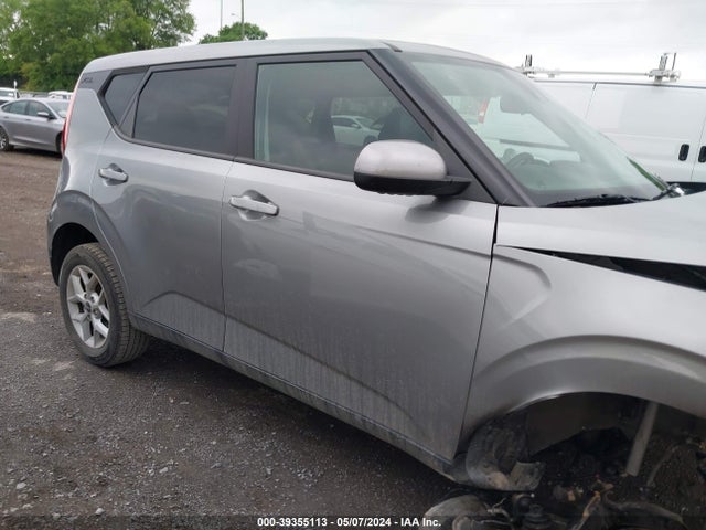 KIA SOUL LX 2022 KNDJ23AU0N7809997 Image 13