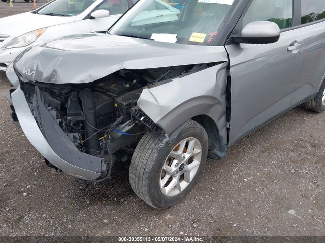 KIA SOUL LX 2022 KNDJ23AU0N7809997 Image 17