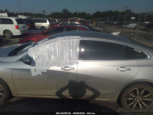1G1ZD5ST0JF279215 Chevrolet MALIBU LT