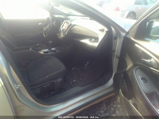 1G1ZD5ST0JF279215 Chevrolet MALIBU LT