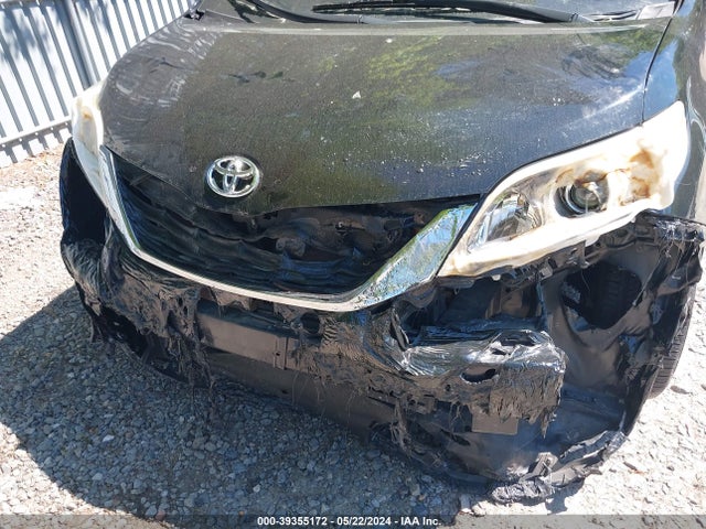 Toyota Sienna Le 8 Passenger 2017 5TDKZ3DC3HS786793 Image 6