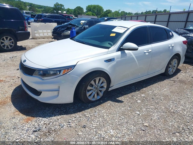 KIA Optima Lx 2016 5XXGT4L3XGG051906 Image 2