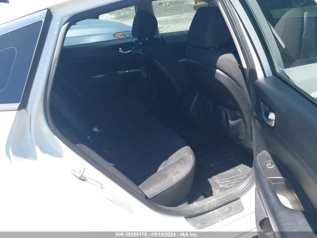 KIA Optima Lx 2016 5XXGT4L3XGG051906 Image 8
