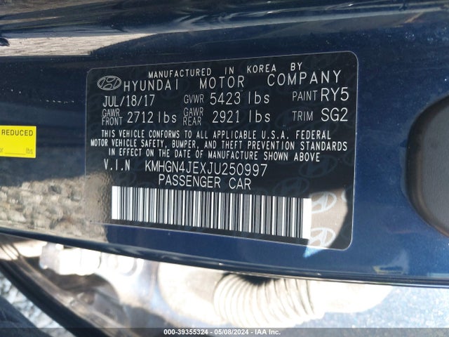Genesis G80 3.8 2018 KMHGN4JEXJU250997 Image 9
