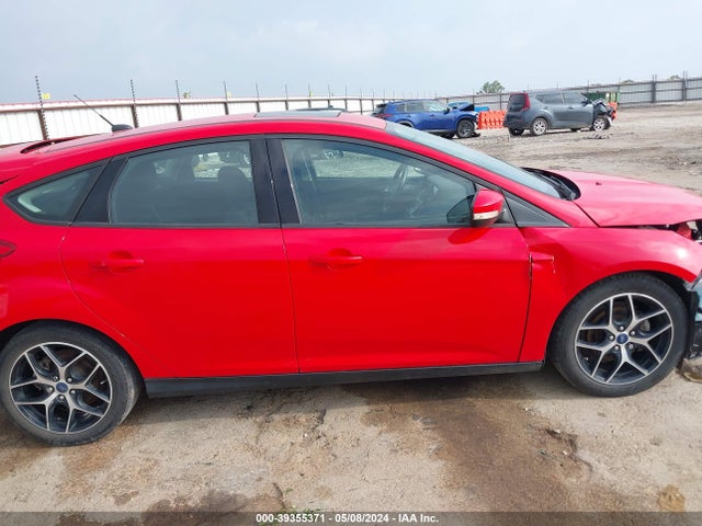 Ford FOCUS SEL 2017 1FADP3M23HL201997 Image 14