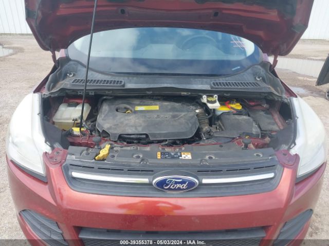 1FMCU0GX0EUB61822 Ford ESCAPE SE