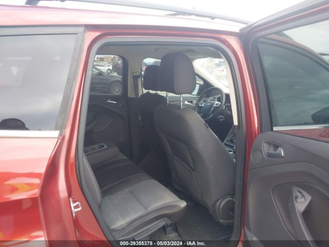 1FMCU0GX0EUB61822 Ford ESCAPE SE