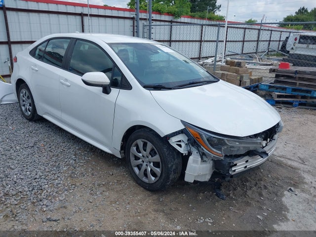 Toyota COROLLA LE 2020 5YFEPRAE3LP105755 Image 1