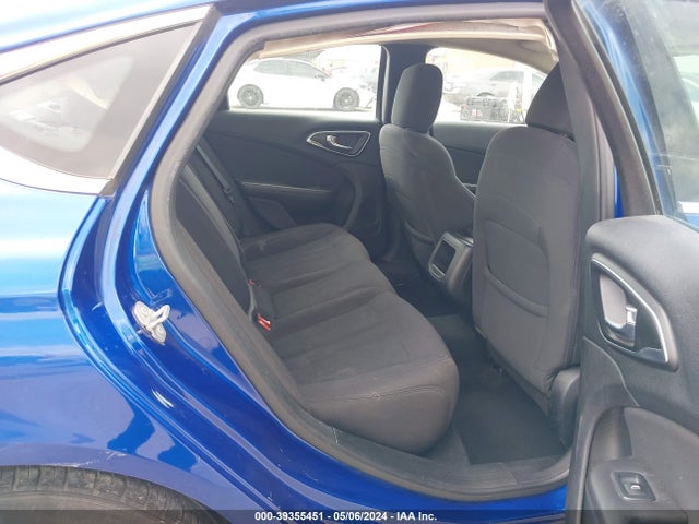 Chrysler 200 Limited 2015 1C3CCCAB0FN649433 Image 8