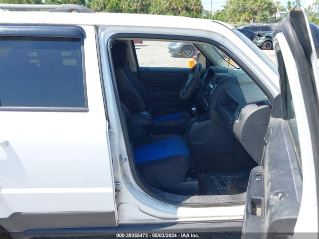 Jeep Patriot Latitude 2016 1C4NJRFB4GD782080 Image 5