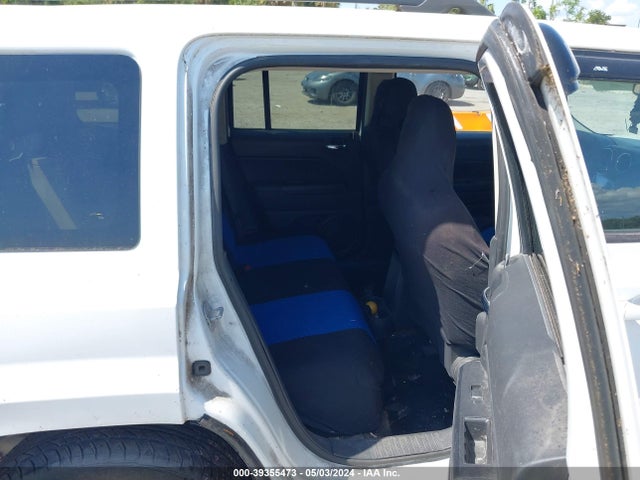 Jeep Patriot Latitude 2016 1C4NJRFB4GD782080 Image 8