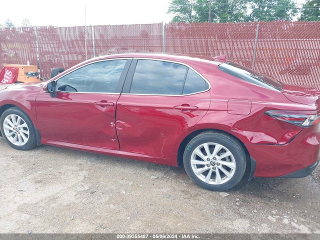 Toyota CAMRY LE 2022 4T1R11AK6NU673333 Image 6