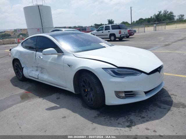 2018 Tesla Model S მანქანა იყიდება აუქციონზე, vin: 5YJSA1E28JF257156, აუქციონის ნომერი: 39355501