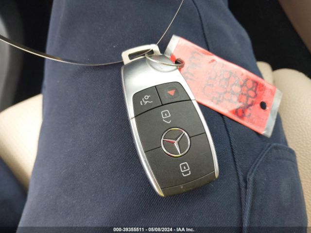 55SWF8EB8KU288113 Mercedes-Benz C 300 4matic