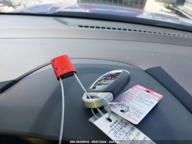 Hyundai Venue Limited 2024 KMHRC8A38RU305155 Image 11