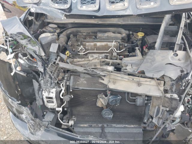 1C4PJLCB2GW284104 Jeep Cherokee 75th Anniversary