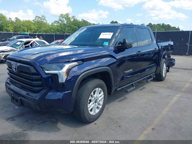 Toyota Tundra Sr5 2022 5TFLA5DB8NX037458 Image 2