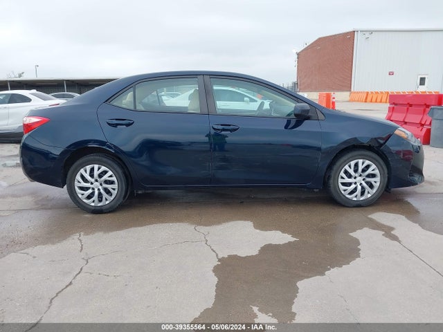 Toyota COROLLA LE 2017 5YFBURHE2HP725215 Image 13