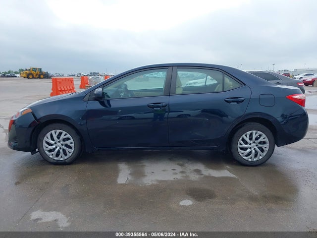 Toyota COROLLA LE 2017 5YFBURHE2HP725215 Image 14