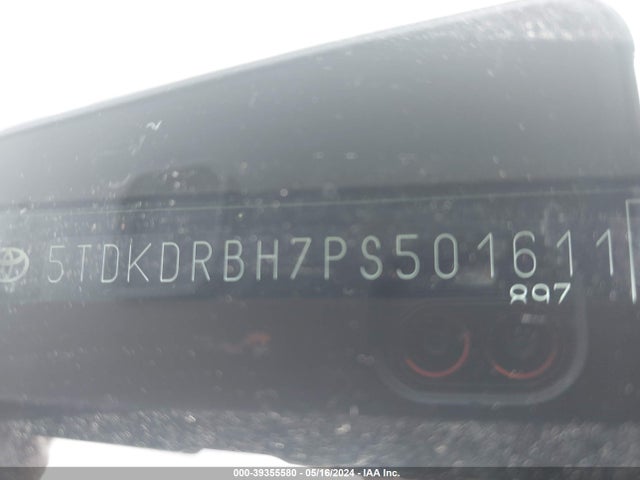 Toyota Highlander Xle 2023 5TDKDRBH7PS501611 Image 9