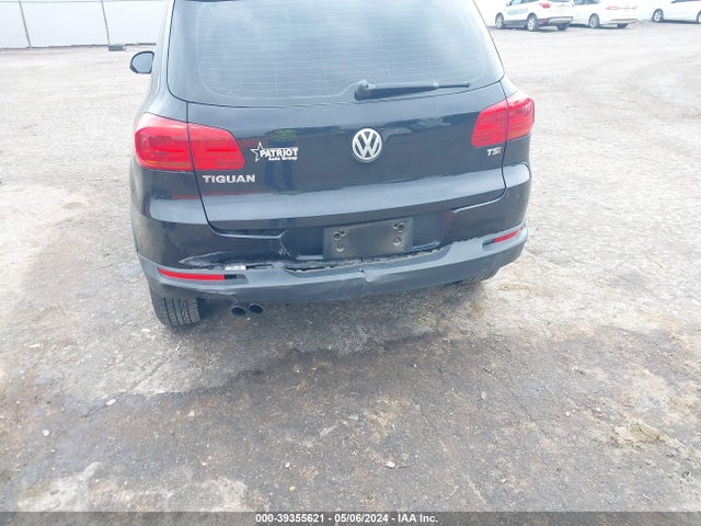 WVGAV7AX5GW573571 Volkswagen TIGUAN S