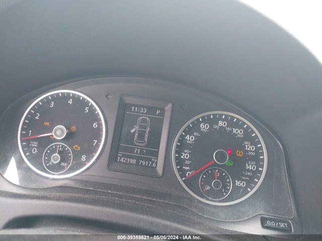 WVGAV7AX5GW573571 Volkswagen TIGUAN S