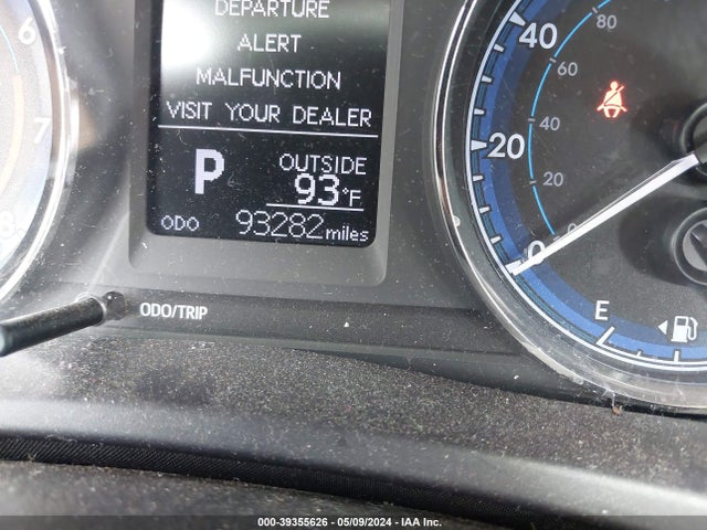Toyota COROLLA LE 2019 5YFBURHE5KP887895 Image 7
